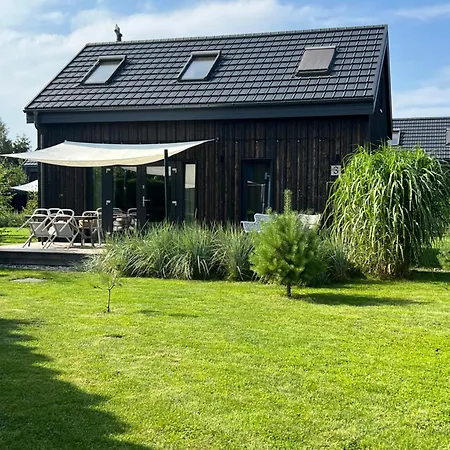 Toniegory - Letniskowe W Kopalinie Feriehus *